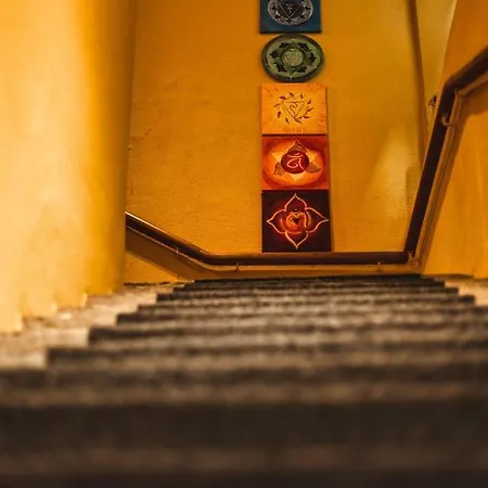 فندق Curuna Pensiun-fruehstueckspension 2*