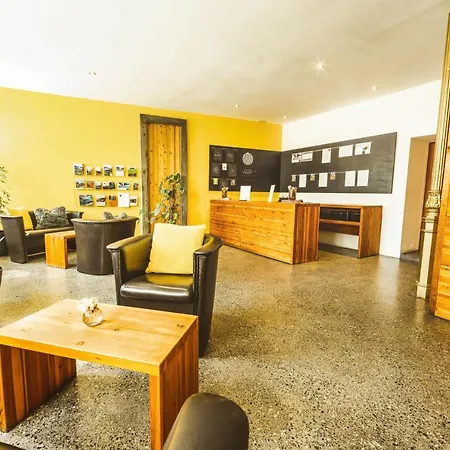 Curuna Hotel-garni Scuol
