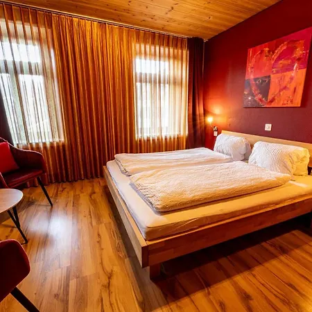 Curuna Hotel-garni 2* Scuol